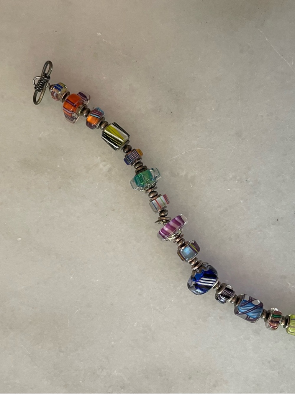 Multicolor Glass Bead Bracelet - Women Jewelry - Picture 2 of 3